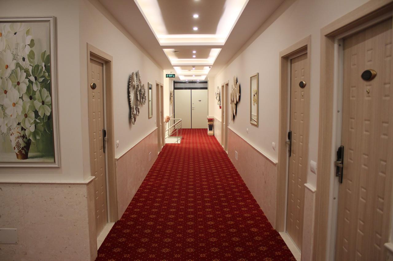 Park Hotel Tirana Yzberishti Exterior foto